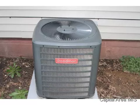 2133 S 19th, Springfield, IL 62703 photo 10
