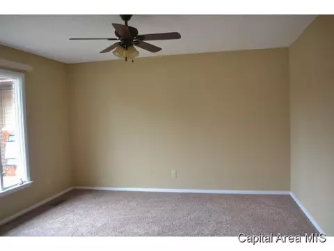 70 Crusaders, Springfield, IL 62704 photo 12