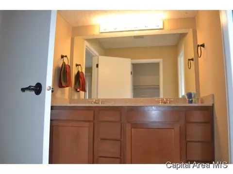 70 Crusaders, Springfield, IL 62704 photo 15