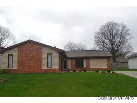 70 Crusaders, Springfield, IL 62704 photo 1