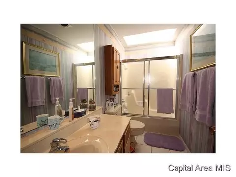 5 Washington Pl, Springfield, IL 62702 photo 6