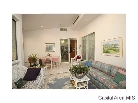 5 Washington Pl, Springfield, IL 62702 photo 21