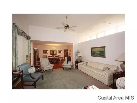 5 Washington Pl, Springfield, IL 62702 photo 18