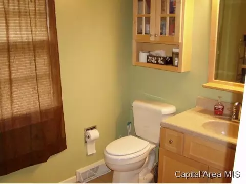 2325 Queensway, Springfield, IL 62703 photo 17
