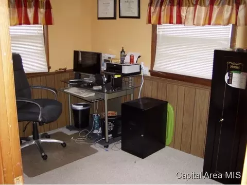 2325 Queensway, Springfield, IL 62703 photo 16