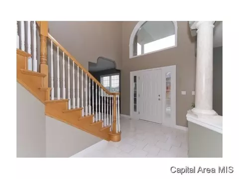 6212 Northampton, Springfield, IL 62711 photo 5