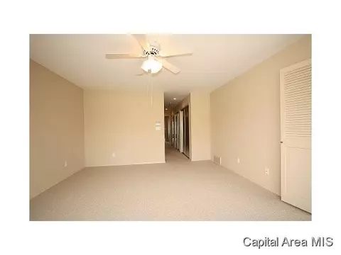 36 Turnberry Pl, Springfield, IL 62704 photo 24
