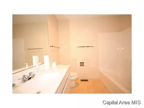 36 Turnberry Pl, Springfield, IL 62704 photo 8