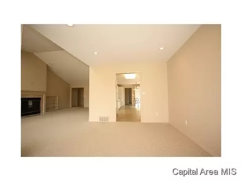 36 Turnberry Pl, Springfield, IL 62704 photo 12