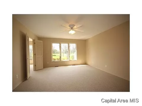 36 Turnberry Pl, Springfield, IL 62704 photo 5