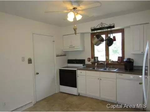 2413 Hazlett Rd, Springfield, IL 62707 photo 6