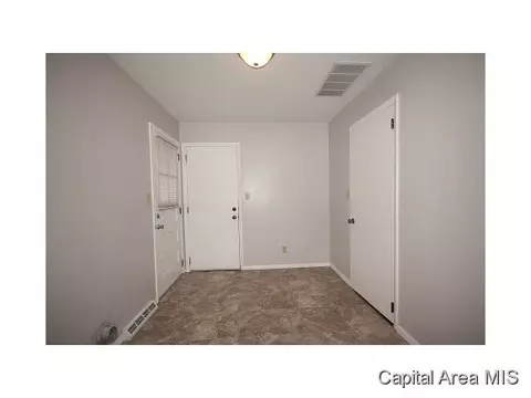 33 Providence, Springfield, IL 62711 photo 15