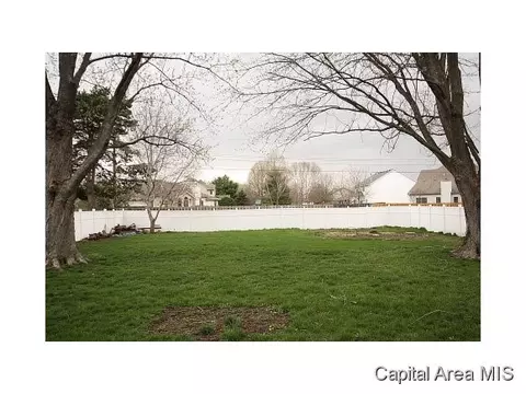 33 Providence, Springfield, IL 62711 photo 3