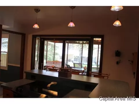 2313 S Park, Springfield, IL 62704 photo 5
