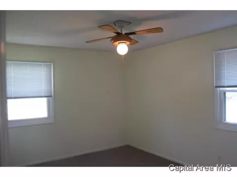 2313 S Park, Springfield, IL 62704 photo 18