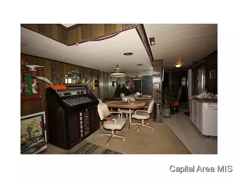 1023 E Lake Shore Dr, Springfield, IL 62707 photo 9