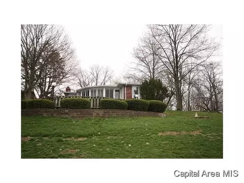 1023 E Lake Shore Dr, Springfield, IL 62707 photo 8