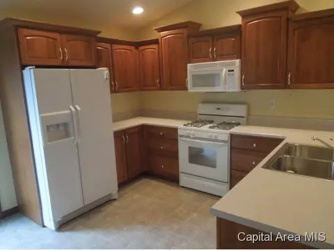 2807 Wordsworth, Springfield, IL 62711 photo 3