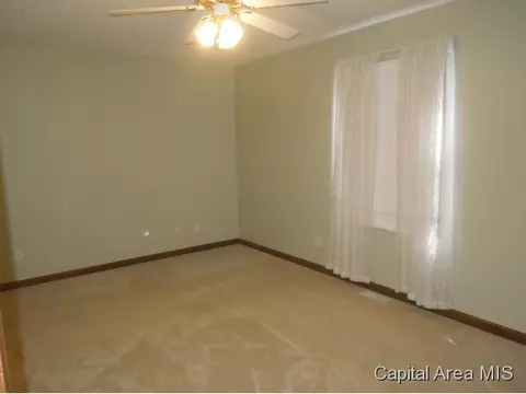 2807 Wordsworth, Springfield, IL 62711 photo 12
