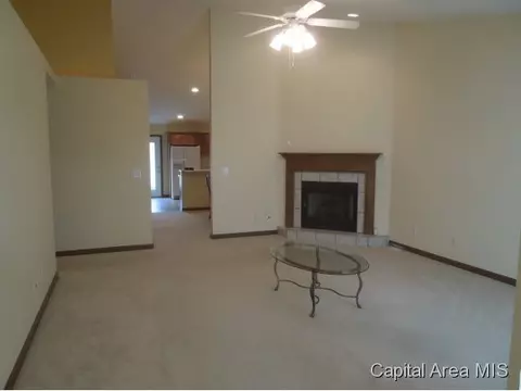 2807 Wordsworth, Springfield, IL 62711 photo 5