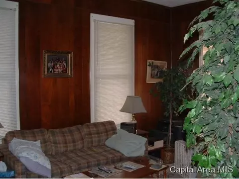 630 E Kys, Springfield, IL 62702 photo 3