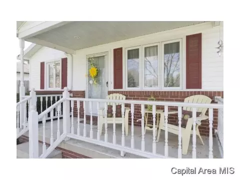2027 Scarbrough, Springfield, IL 62702 photo 3
