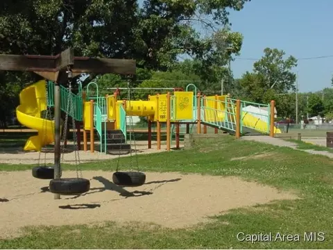 2027 Scarbrough, Springfield, IL 62702 photo 18
