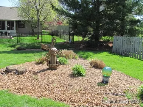 2008 Attenborough Ct, Springfield, IL 62704 photo 22