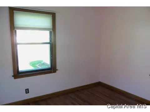 2040 N 6th St, Springfield, IL 62702 photo 9