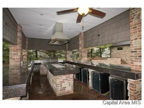 23200 Clemens Rd, Athens, IL 62613 photo 17