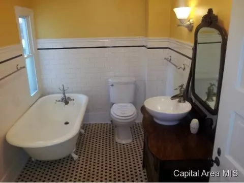 502 E Main, Moweaqua, IL 62550 photo 5
