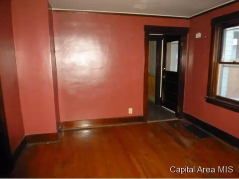 1529 Carolina Ave, Springfield, IL 62702 photo 2
