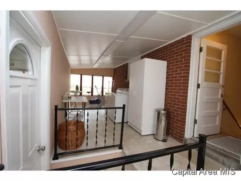 2114 S Park, Springfield, IL 62704 photo 12