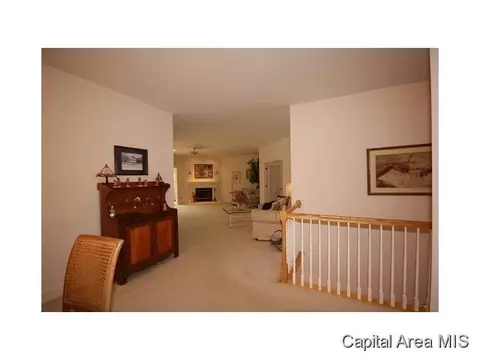 2718 Kitty Hawk Ct, Springfield, IL 62711 photo 10
