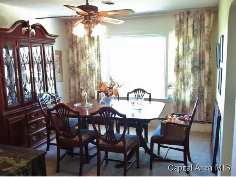 1109 N Koke Ml, Springfield, IL 62711 photo 7