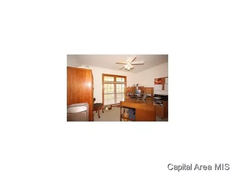 1424 Sequoia, Chatham, IL 62629 photo 15