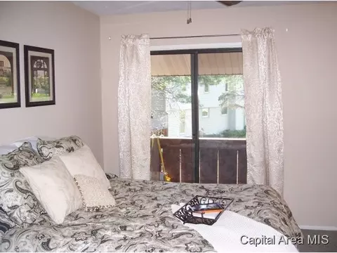 14 Country Pl, Springfield, IL 62703 photo 18