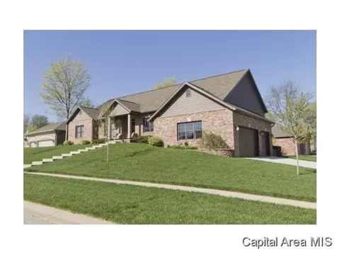 715 Epping Ct, Springfield, IL 62711 photo 2