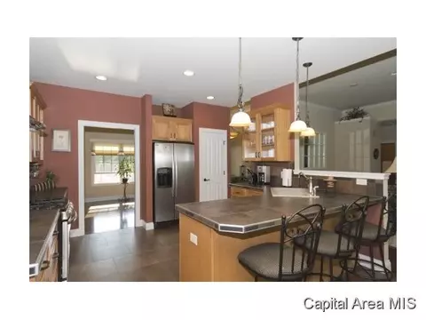 715 Epping Ct, Springfield, IL 62711 photo 5