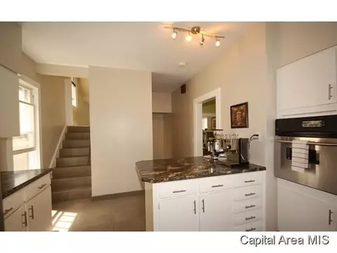 1416 Dial Ct, Springfield, IL 62704 photo 5