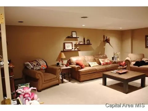 5113 Manhattan Dr, Springfield, IL 62711 photo 17