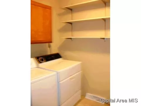 312 Walnut Vly, Springfield, IL 62707 photo 4