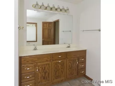 3412 Red Hawk, Springfield, IL 62711 photo 11