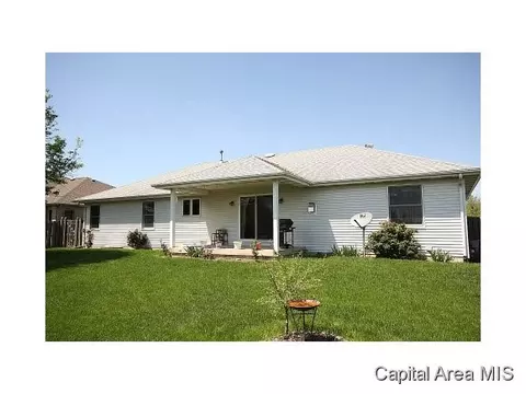 2420 Shabbona Dr, Springfield, IL 62702 photo 22