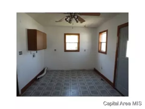 611 Eastman Ave, Springfield, IL 62702 photo 9