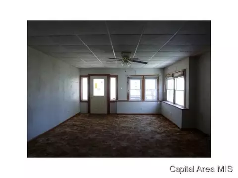 611 Eastman Ave, Springfield, IL 62702 photo 3