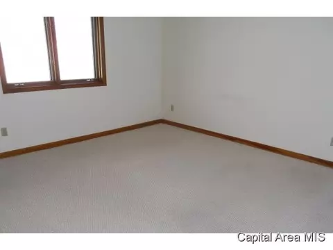 311 Bellerive, Springfield, IL 62704 photo 4