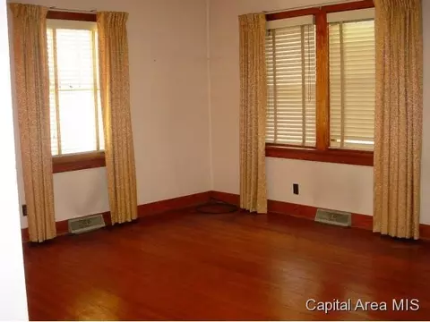 2505 S 7th, Springfield, IL 62703 photo 6
