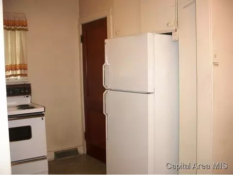 2505 S 7th, Springfield, IL 62703 photo 9