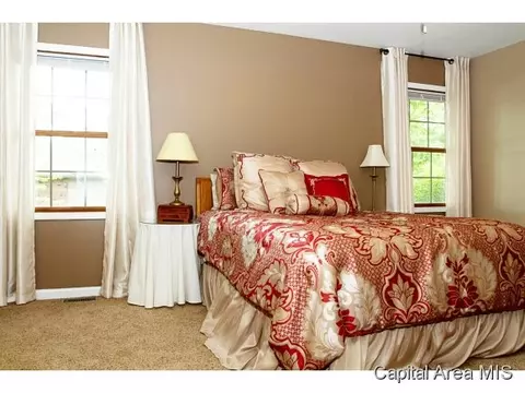 708 Cherokee, Springfield, IL 62711 photo 8